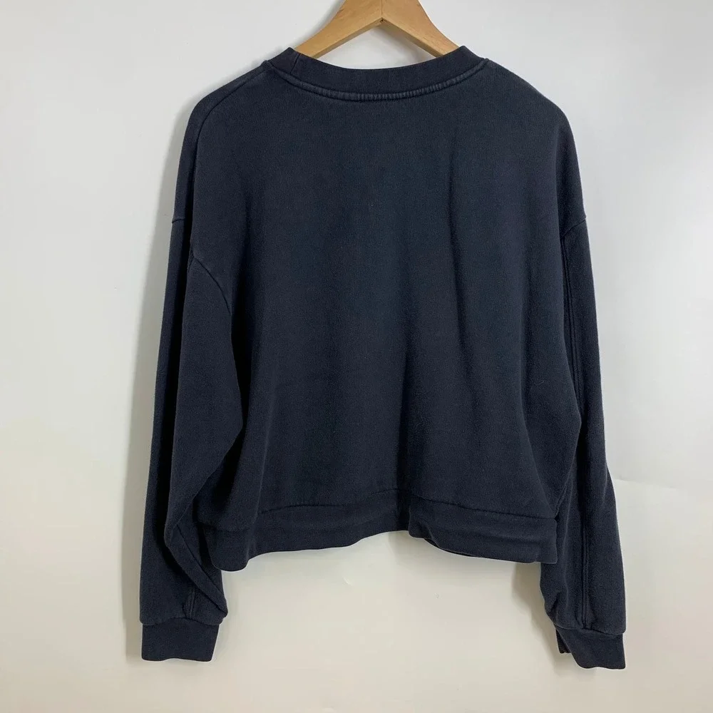 Levis Women's Black Crewneck‎ Sweatshirt All Good Graphic Size M - Picture 2 of 14